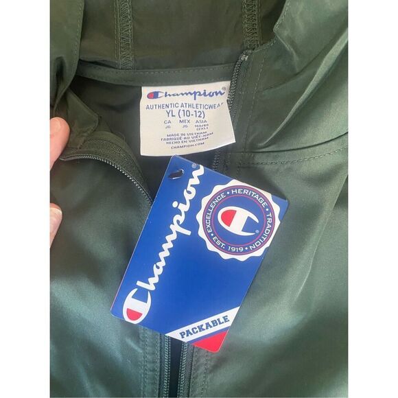 Champion youth windbreaker packable size LG 10/12 NWT - Picture 7 of 8